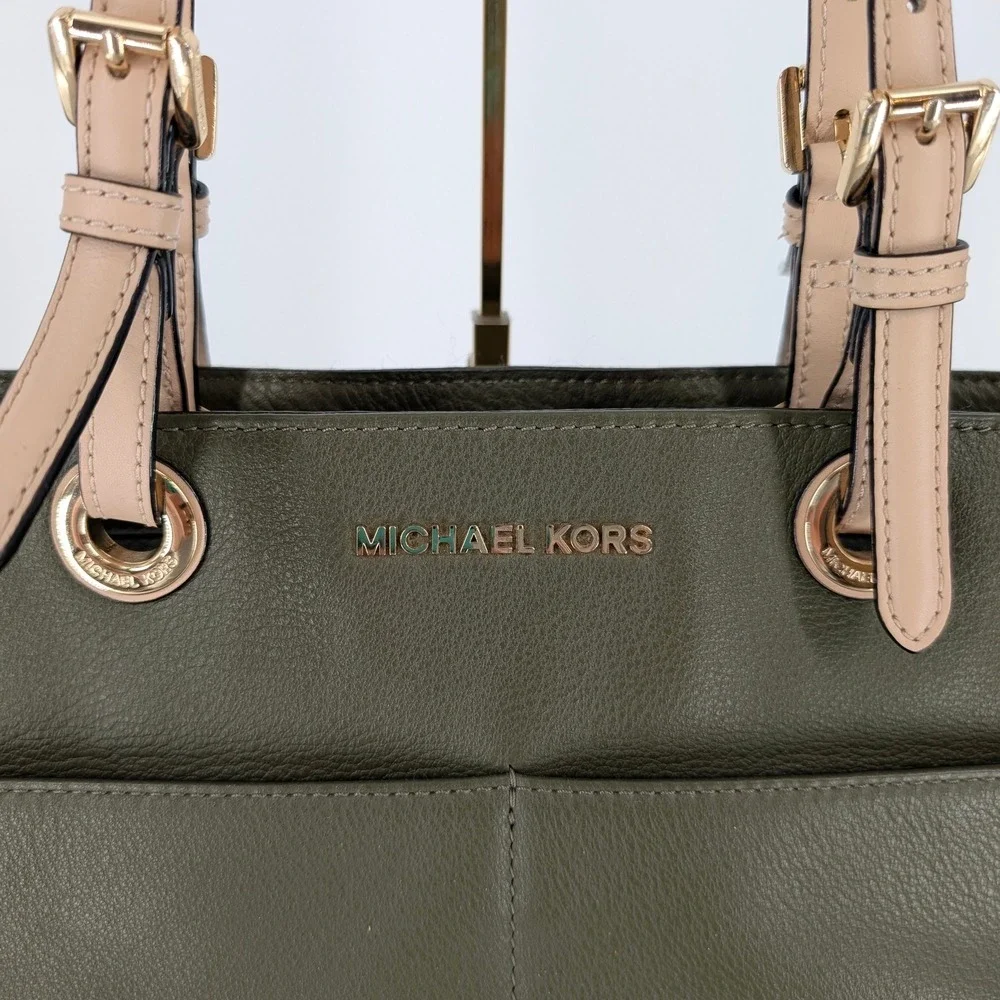 Michael Kors Bedford Medium Pocket Tote Olive Green Pebbled‎ Leather Handbag